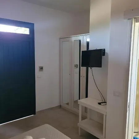 ファームステイ La Carcara オートラント