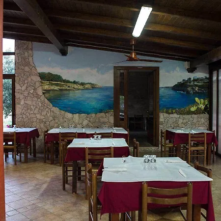 ファームステイ La Carcara オートラント