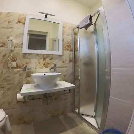 La Carcara مزرعة للإقامة